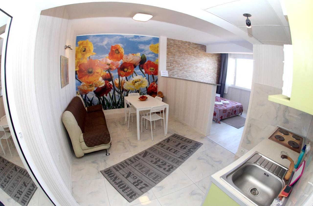 Colored House Apartments โซเฟีย ภายนอก รูปภาพ