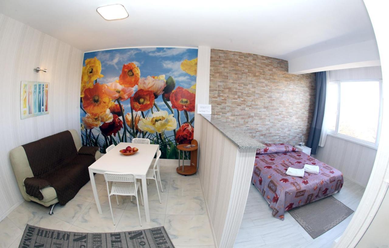 Colored House Apartments โซเฟีย ภายนอก รูปภาพ
